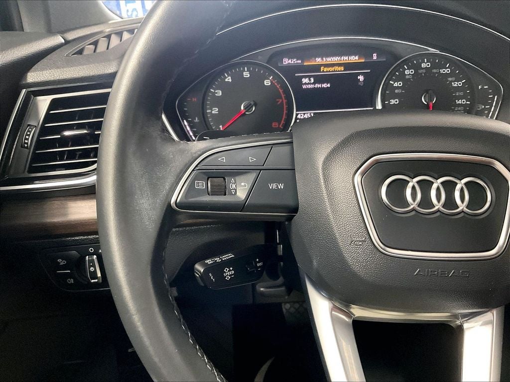 2023 Audi Q5 45 S line Premium quattro