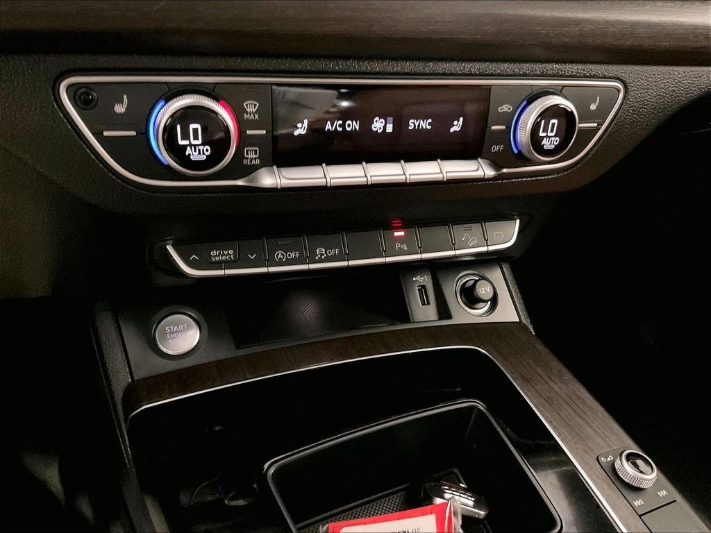 2023 Audi Q5 45 S line Premium quattro
