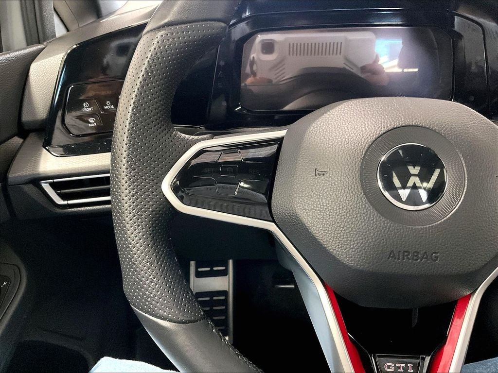 2022 Volkswagen Golf GTI 2.0T SE