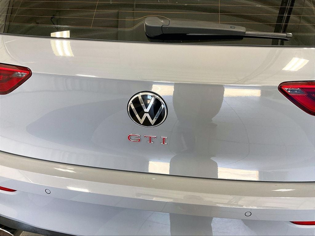 2022 Volkswagen Golf GTI 2.0T SE