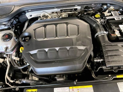 2022 Volkswagen Golf GTI 2.0T SE