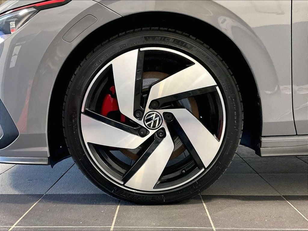 2022 Volkswagen Golf GTI 2.0T SE