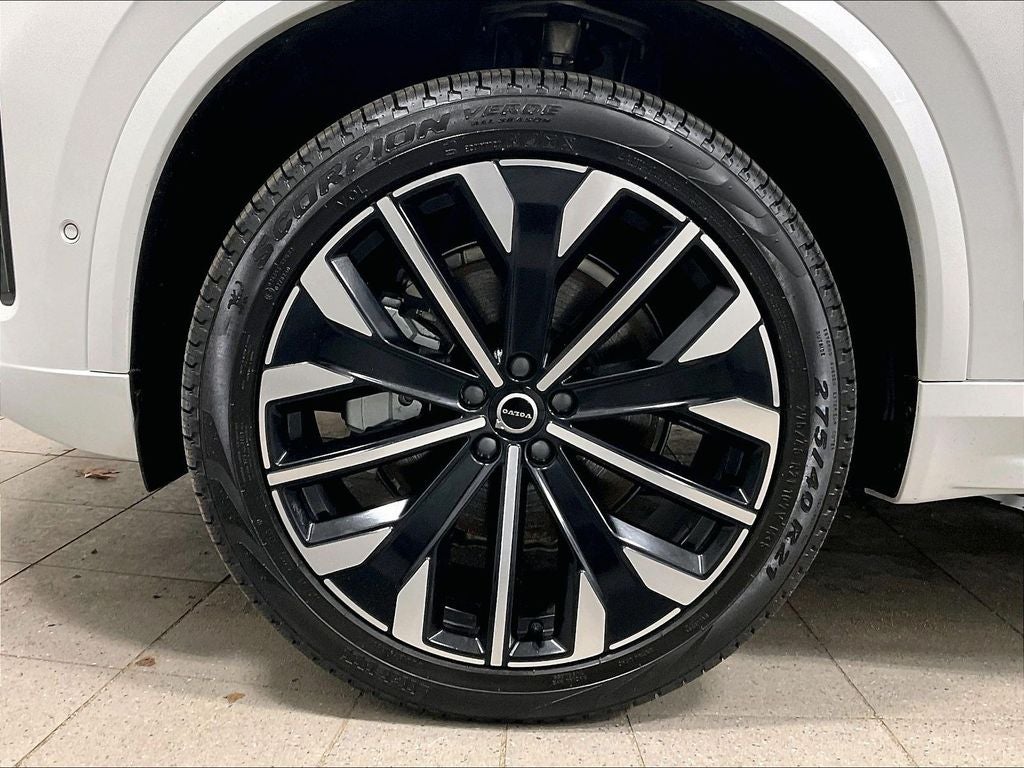 2026 Volvo XC90 B6 Ultra