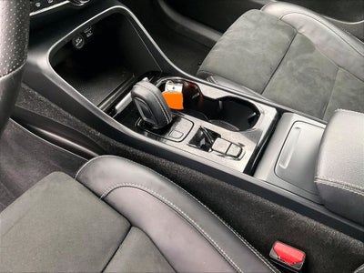 2021 Volvo XC40 R-Design