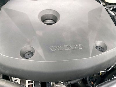 2021 Volvo XC40 R-Design
