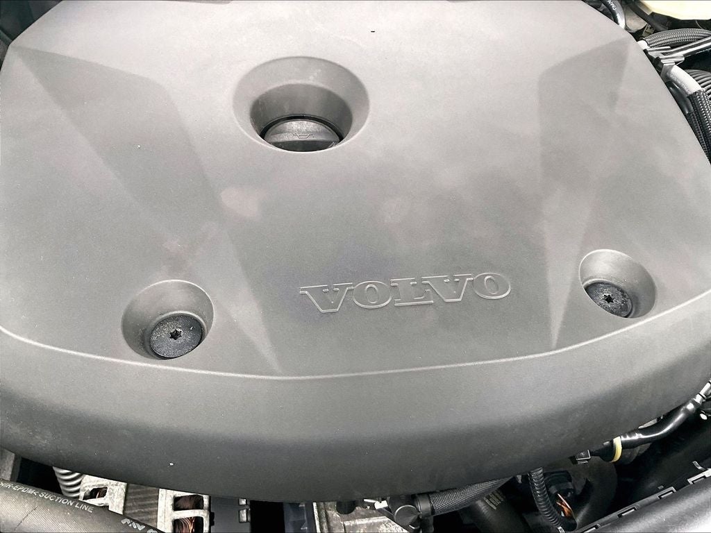 2021 Volvo XC40 R-Design