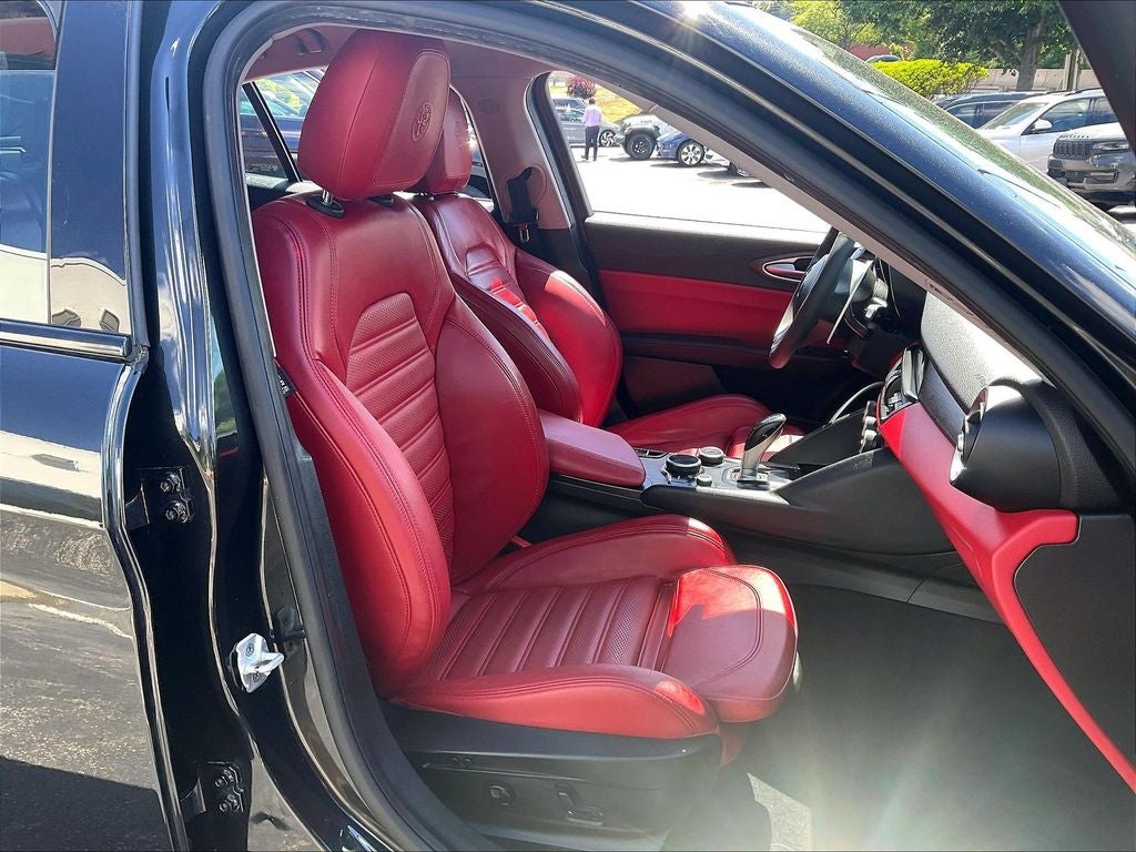 2017 Alfa Romeo Giulia Ti