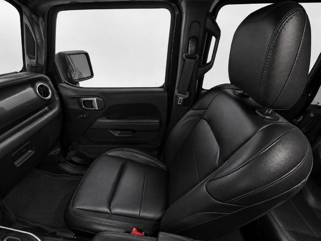2020 Jeep Wrangler Unlimited Sahara Altitude