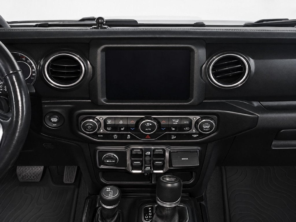 2020 Jeep Wrangler Unlimited Sahara Altitude