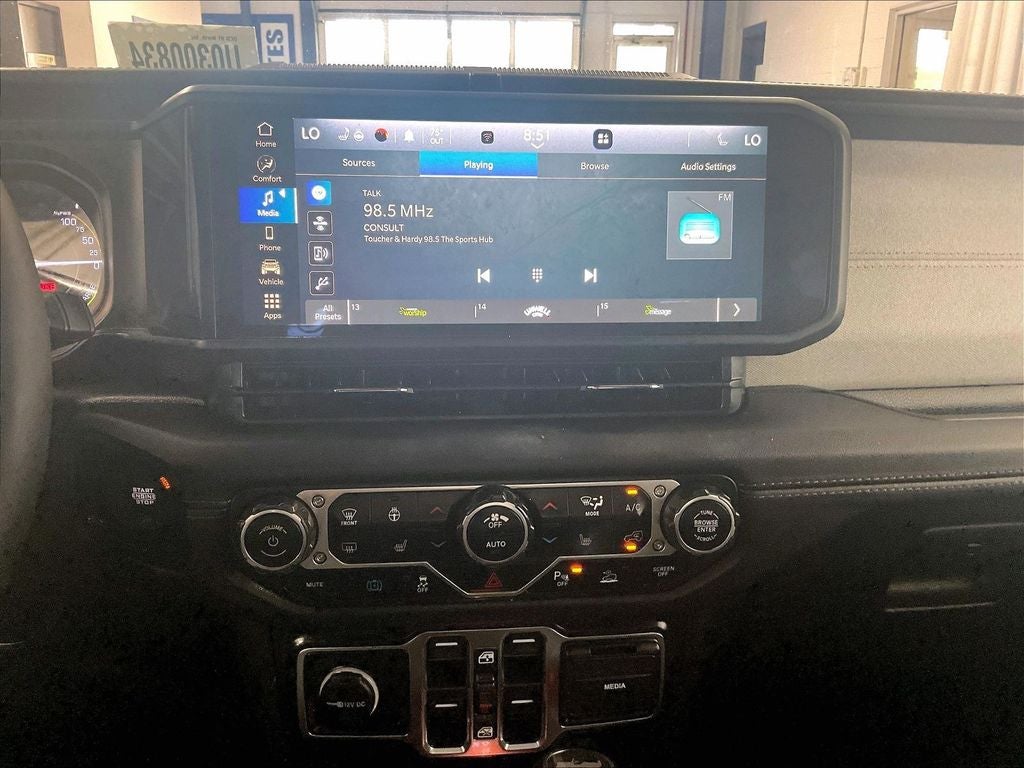 2024 Jeep Wrangler Sahara 4xe