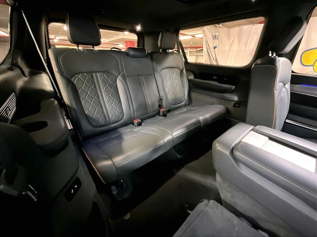 2023 Jeep Grand Wagoneer L Series III