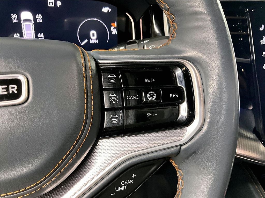 2023 Jeep Grand Wagoneer L Series III