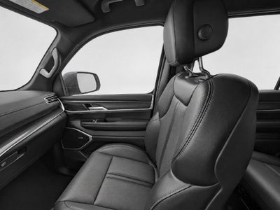 2023 Jeep Wagoneer Base