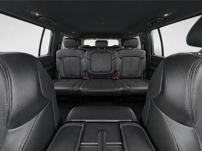 2023 Jeep Wagoneer Base