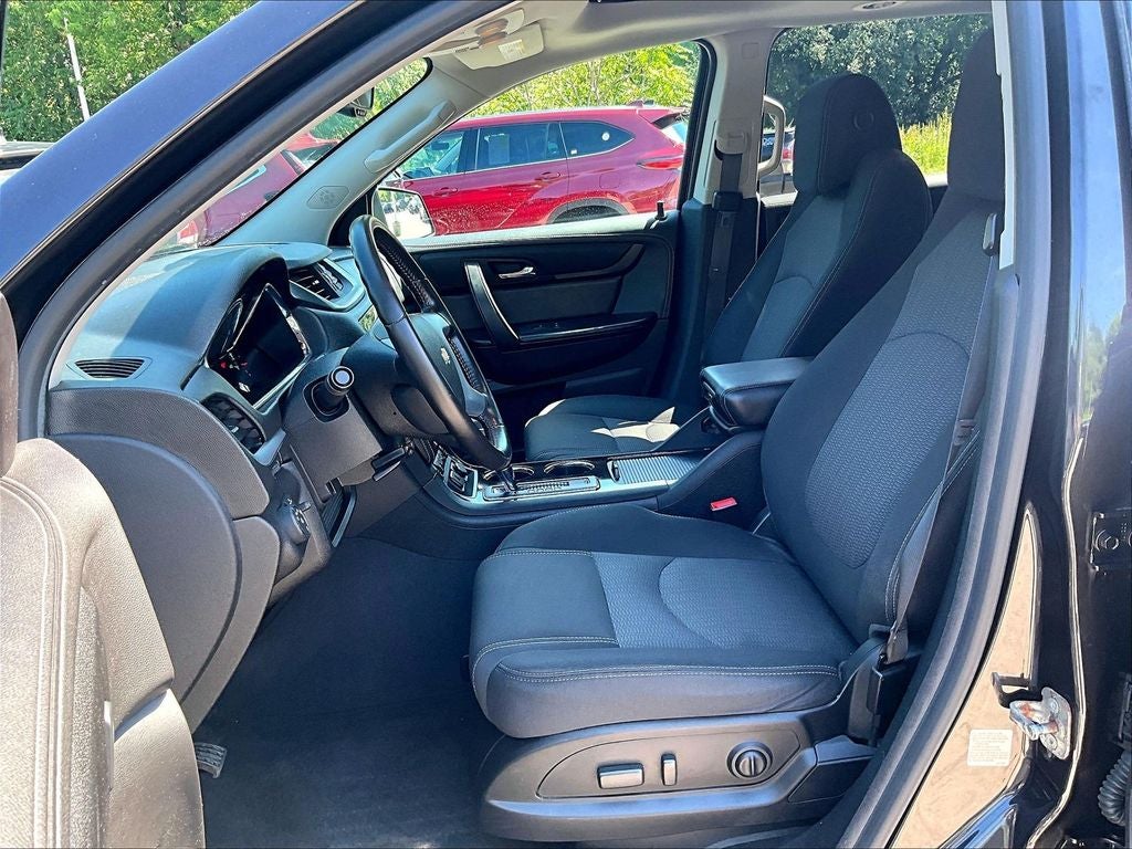 2017 Chevrolet Traverse 2LT 2LT