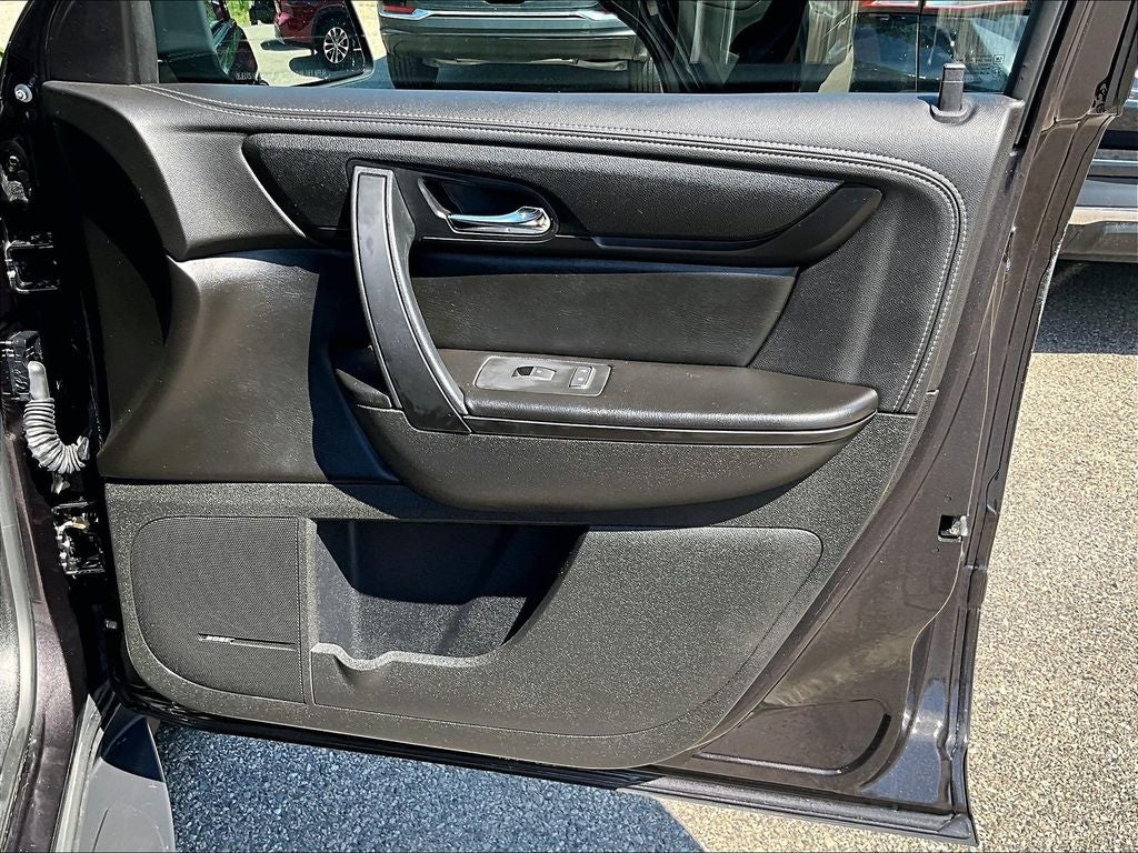 2017 Chevrolet Traverse 2LT 2LT