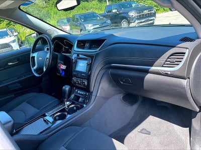 2017 Chevrolet Traverse 2LT 2LT