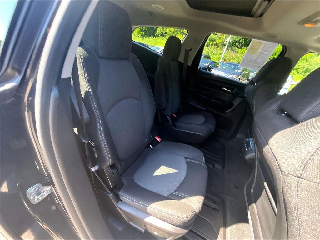 2017 Chevrolet Traverse 2LT 2LT