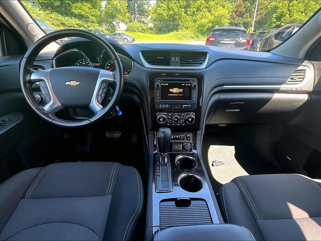 2017 Chevrolet Traverse 2LT 2LT