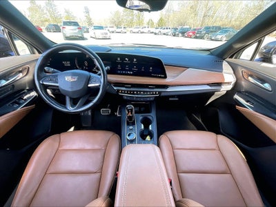 2024 Cadillac XT4 Sport