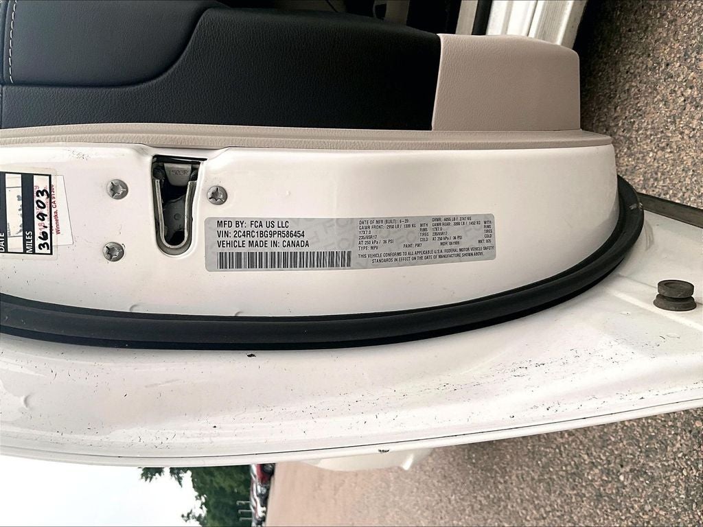 2023 Chrysler Pacifica Touring L