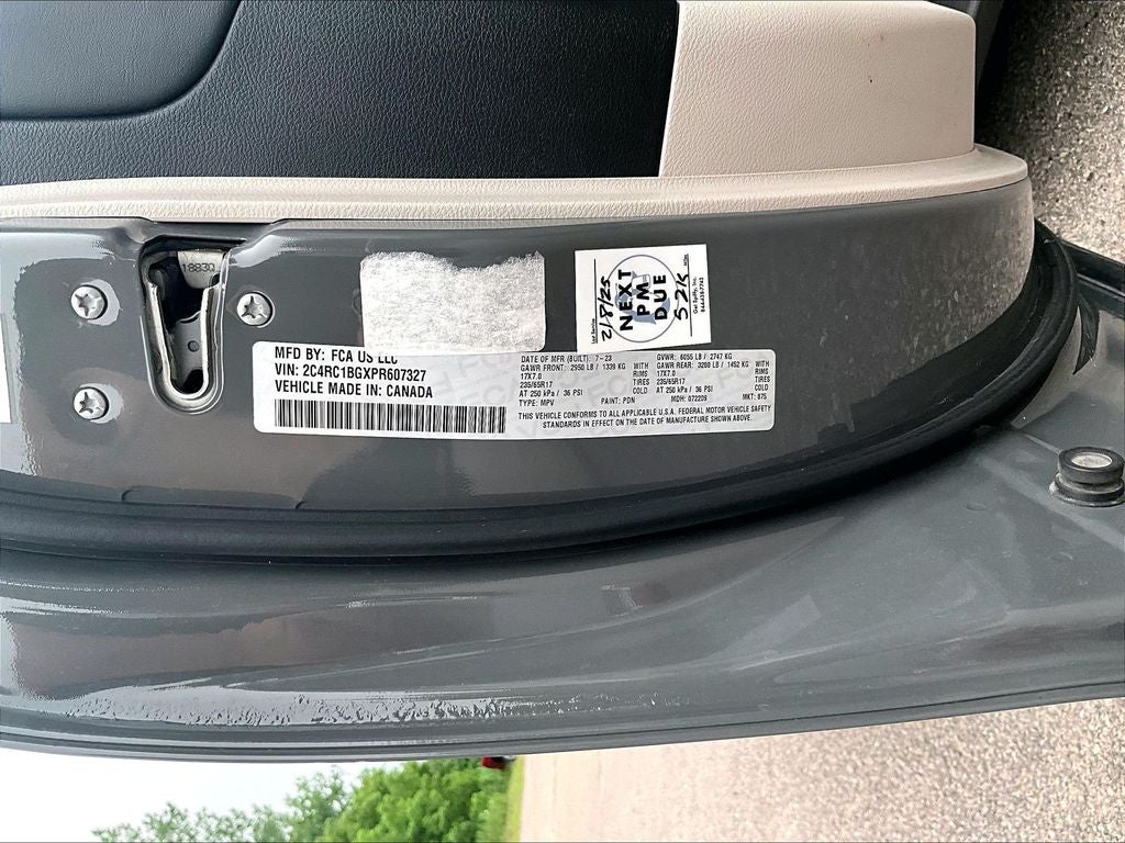 2023 Chrysler Pacifica Touring L