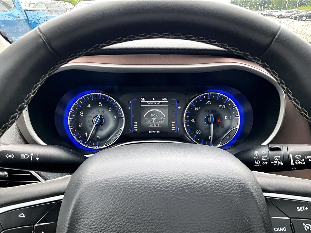 2023 Chrysler Voyager LX