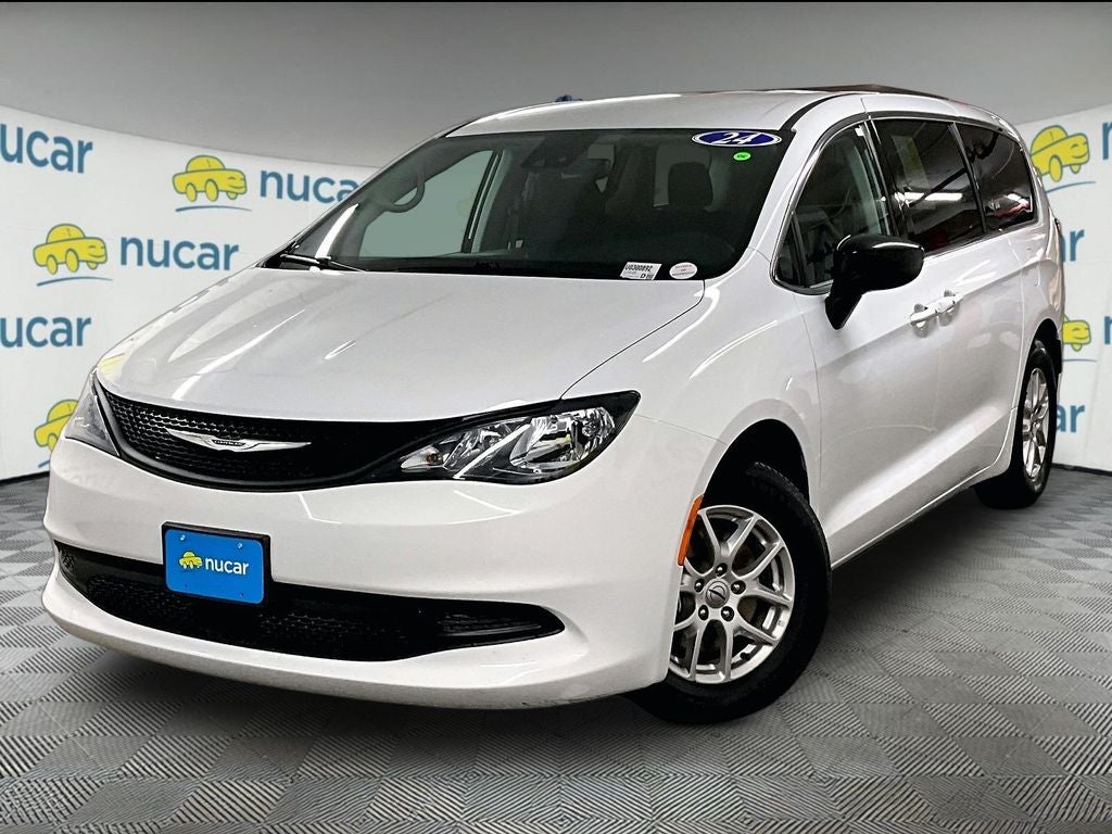 2024 Chrysler Voyager LX