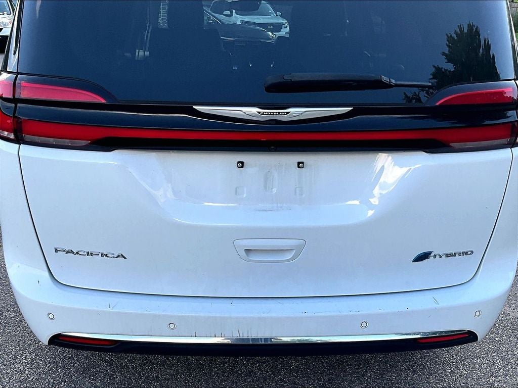 2023 Chrysler Pacifica Hybrid Touring L