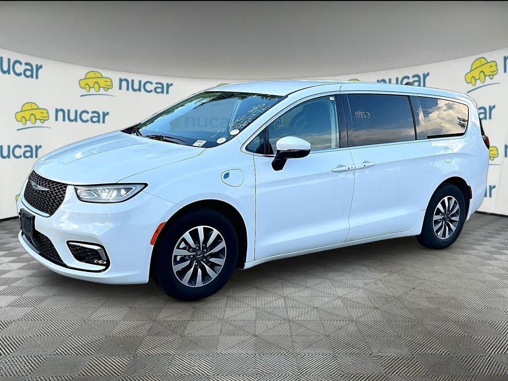 2023 Chrysler Pacifica Hybrid Touring L