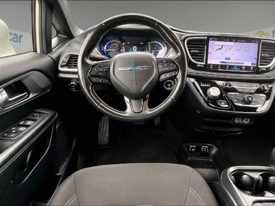 2021 Chrysler Pacifica Hybrid Touring