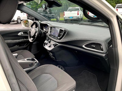 2021 Chrysler Pacifica Hybrid Touring