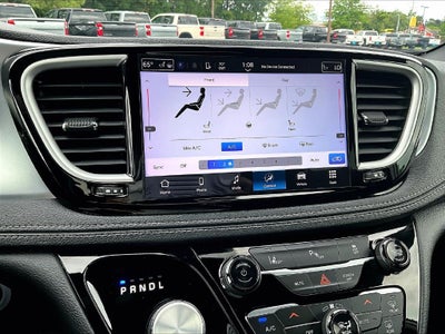 2021 Chrysler Pacifica Hybrid Touring