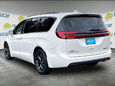 2021 Chrysler Pacifica Hybrid Touring