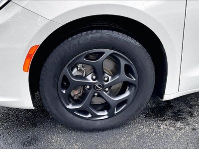 2021 Chrysler Pacifica Hybrid Touring