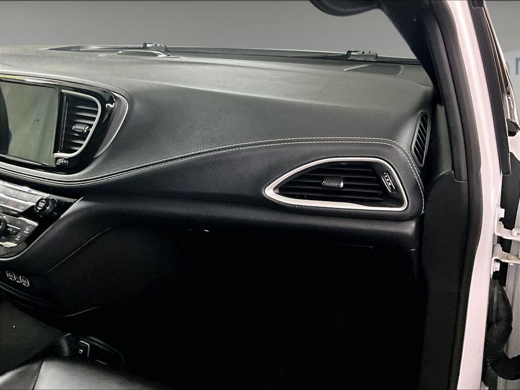 2024 Chrysler Pacifica Hybrid Select S Appearance