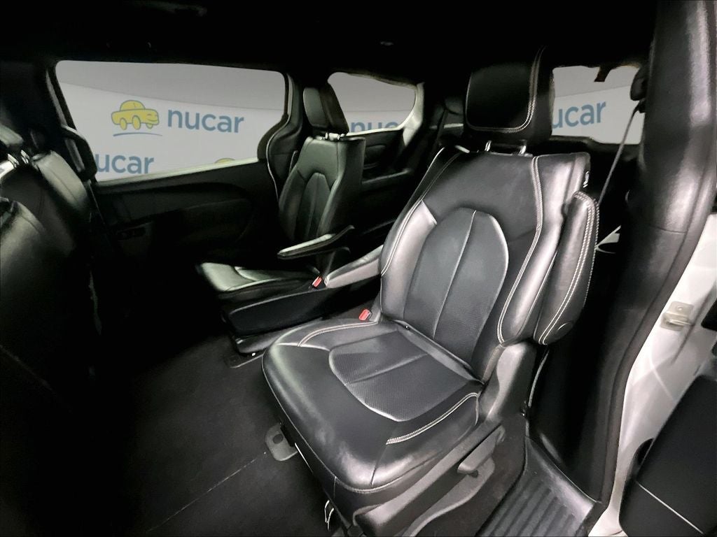 2024 Chrysler Pacifica Hybrid Select S Appearance
