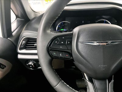 2024 Chrysler Pacifica Hybrid Select S Appearance