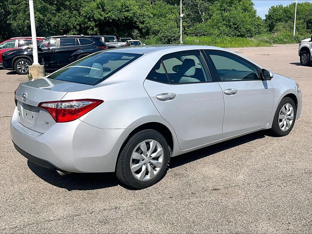 2016 Toyota Corolla LE