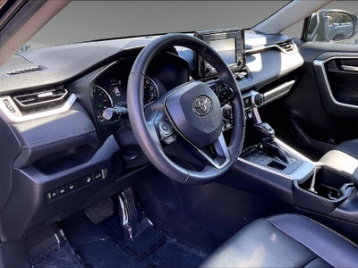 2022 Toyota RAV4 XLE Premium