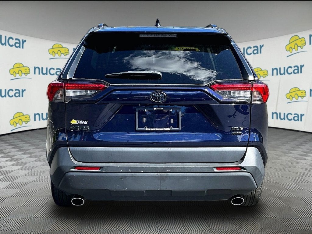 2022 Toyota RAV4 XLE Premium