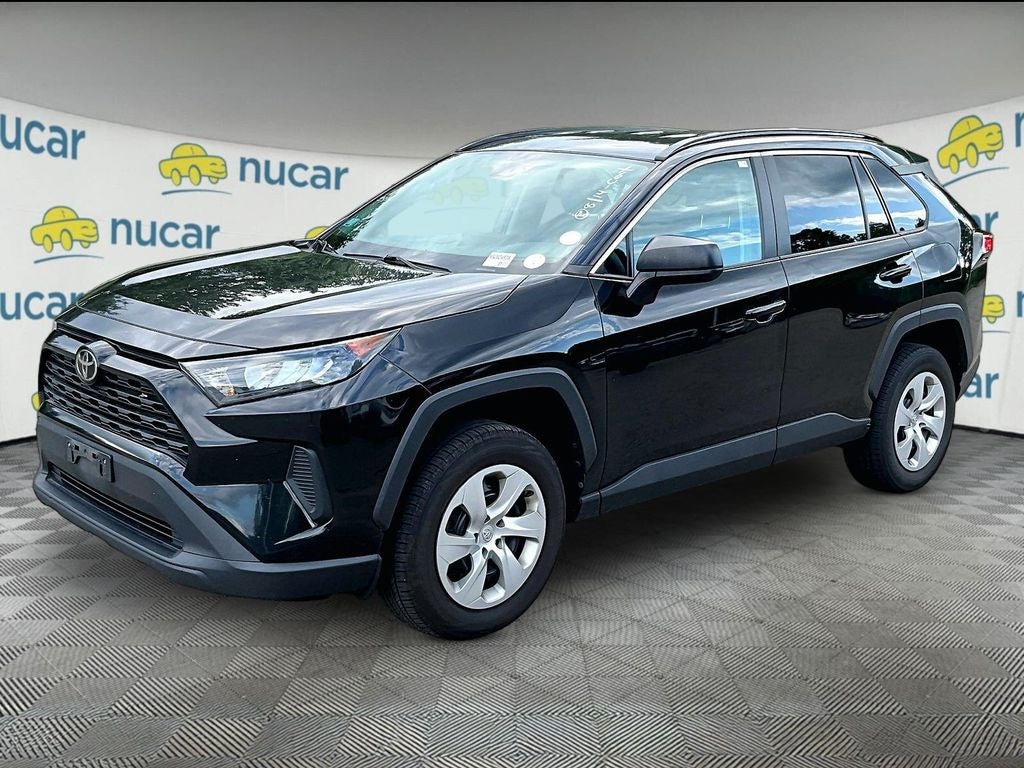 2020 Toyota RAV4 LE