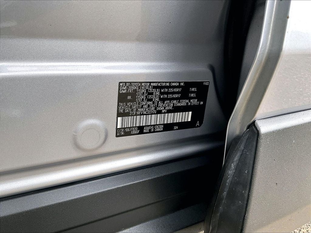 2022 Toyota RAV4 LE