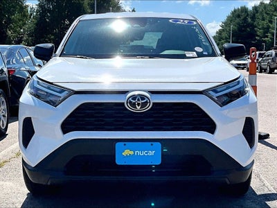 2025 Toyota RAV4 LE