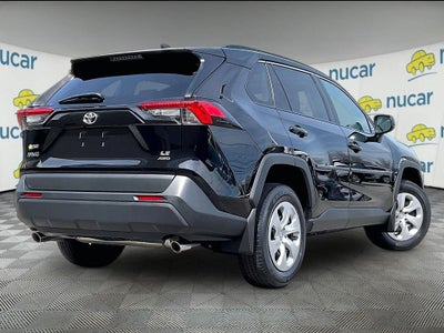 2021 Toyota RAV4 LE