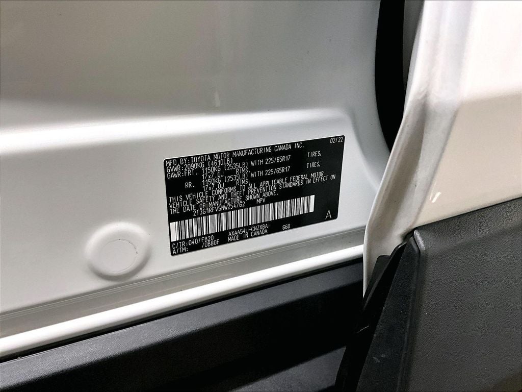 2022 Toyota RAV4 LE