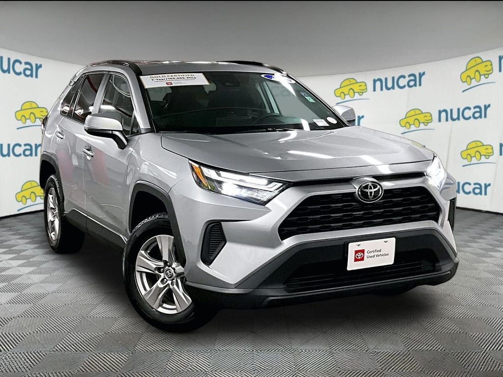 2025 Toyota RAV4 XLE