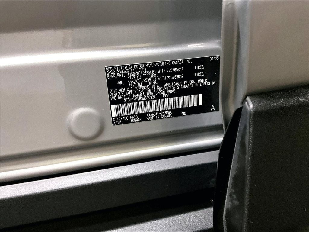 2025 Toyota RAV4 XLE