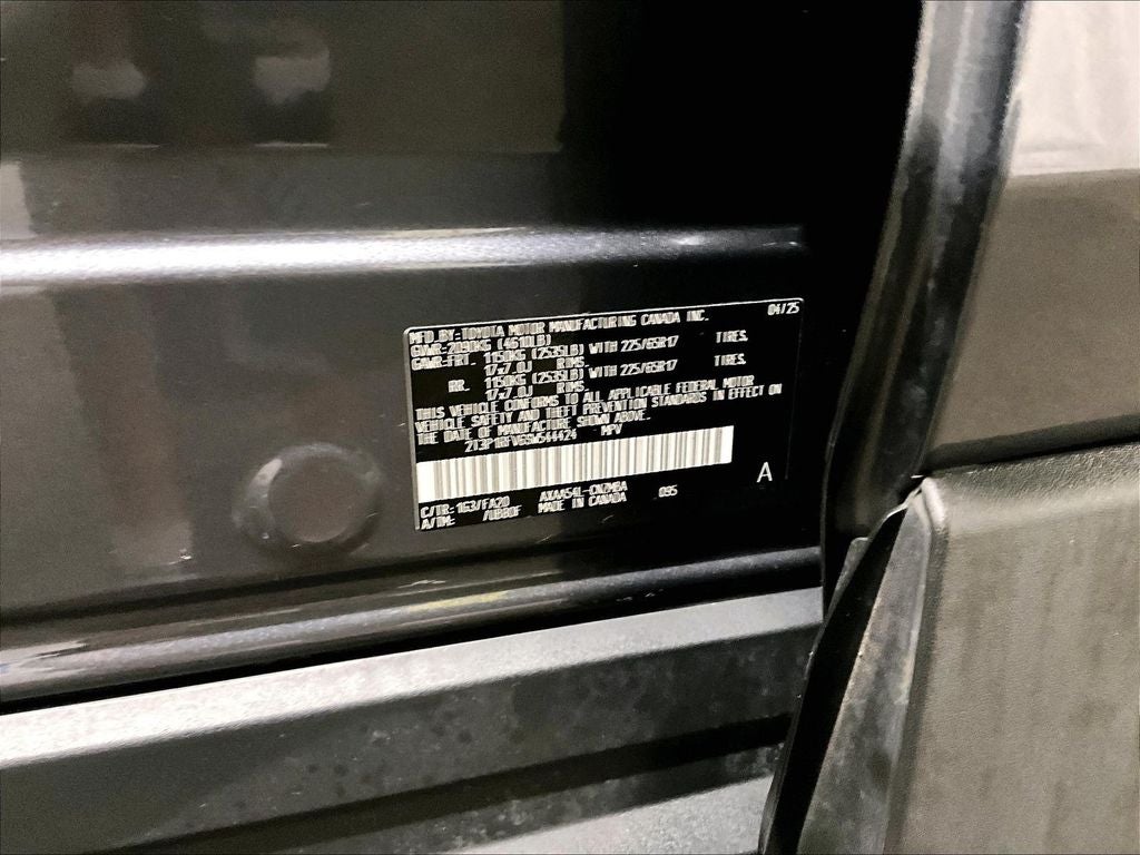 2025 Toyota RAV4 XLE