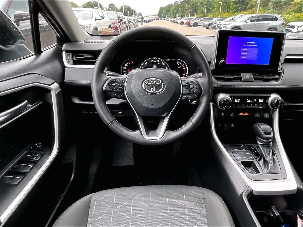 2023 Toyota RAV4 XLE
